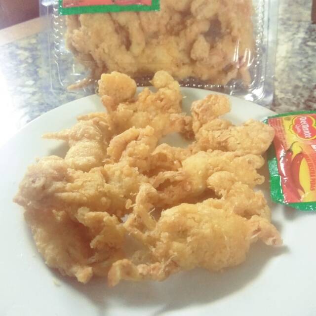 

Kepiting goreng tepung . Oleh oleh khas Belitung . Enak, lembut , lezaaat .