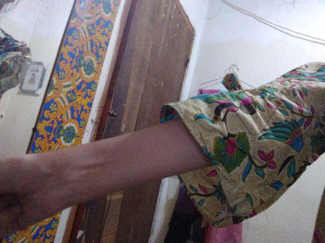 Maura Couple - Sania Ruffle Batik Couple Ori Ndoro Jowi Dnt