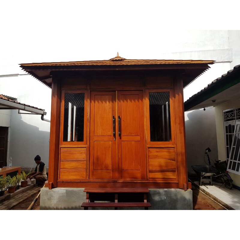 Gazebo Musholla Rumah Kayu Minimalis