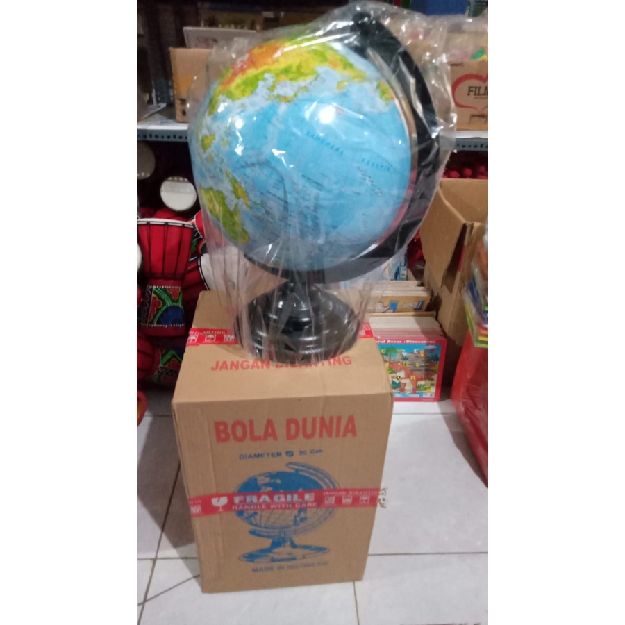 

APE - GLOBE 30 cm tatakan plastik