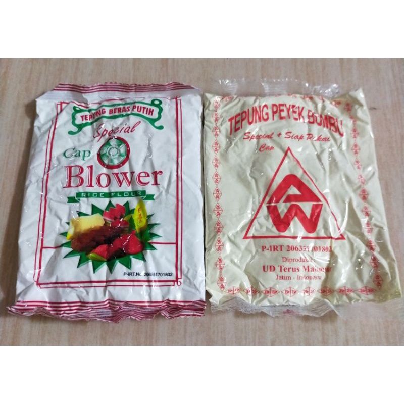 

TEPUNG BERAS PUTIH / TEPUNG REMPEYEK KUNING BUMBU SIAP PAKAI