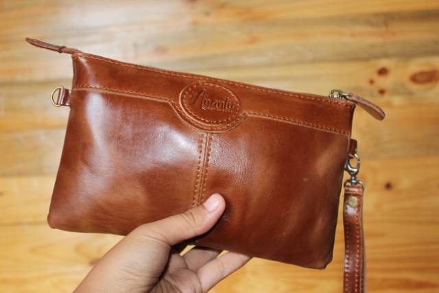 Pouch / DOMPET / HANDBAG / CLUTCH  KULIT SIMPLE "RENDA" . By anantio