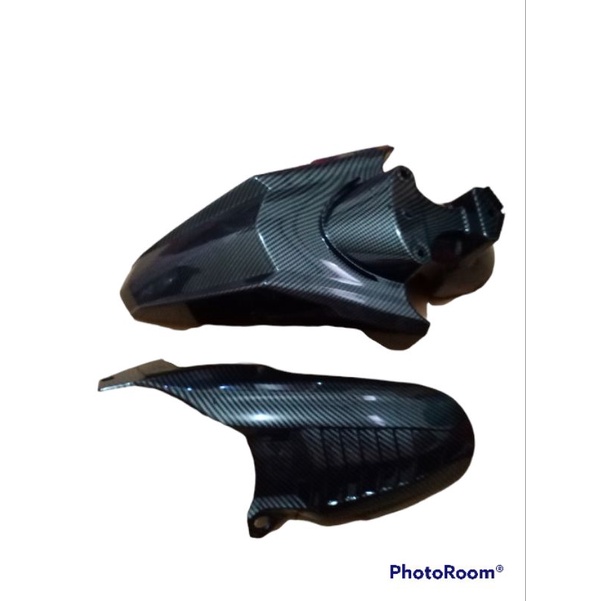 paket spakbor depan+spakbor kolong hungger carbon vario 125 led fi-vario 150 led fi 2015-2022/slebor