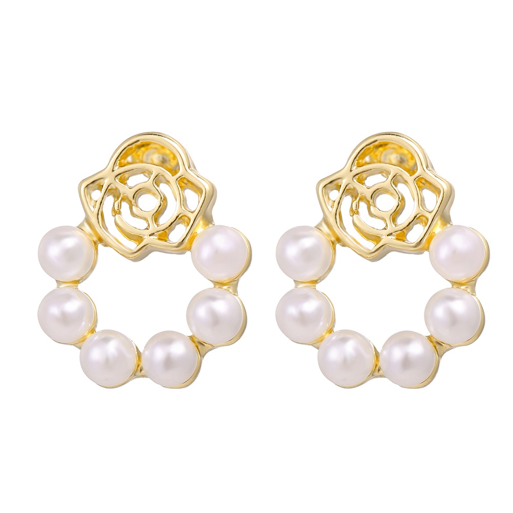 YEEZII Set Anting Stud Desain Bunga Hollow Aksen Mutiara Hypoallergenic Warna Emas Untuk Wanita