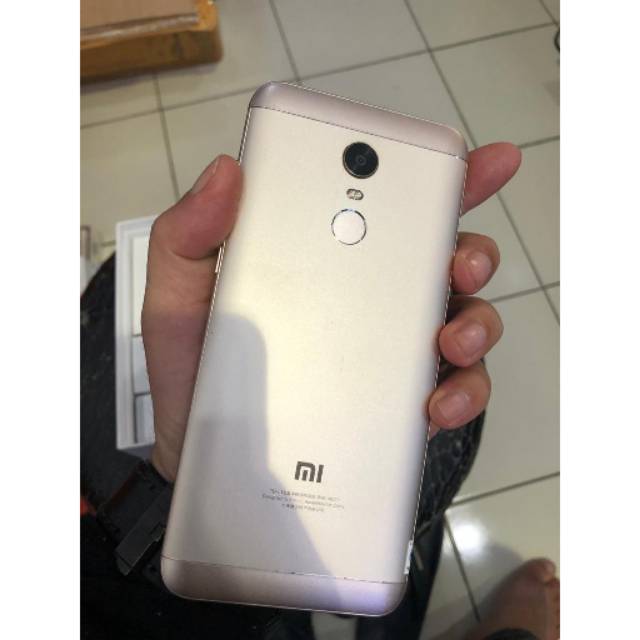 Xiaomi Redmi 5 Plus ram 4/64GB Second Original