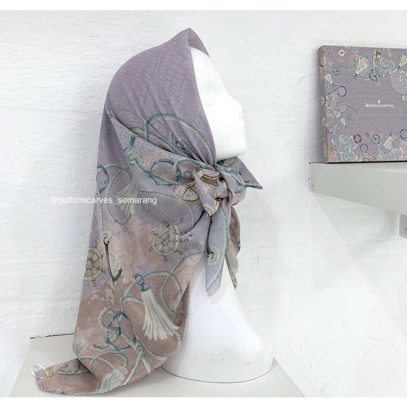 preloved Yara nautical buttonscarves