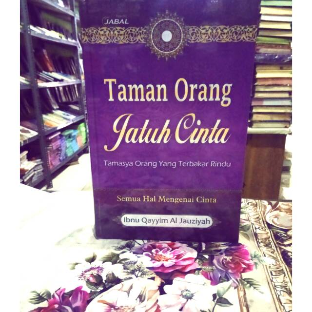 TAMAN ORANG JATUH CINTA
