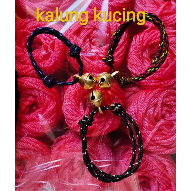 kalung kucing bandul kuningan