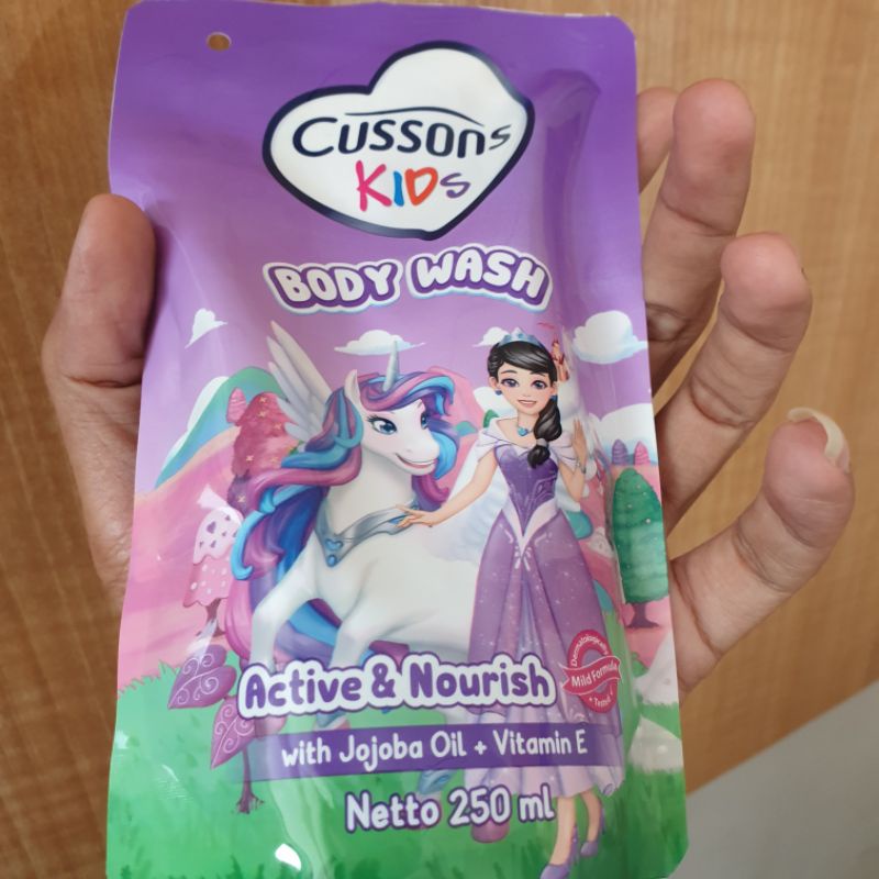 Cussons Kids Naura  Body Wash 250ml Active &amp; Nourish / Sabun Mandi Cair Bayi / Anak POUCH