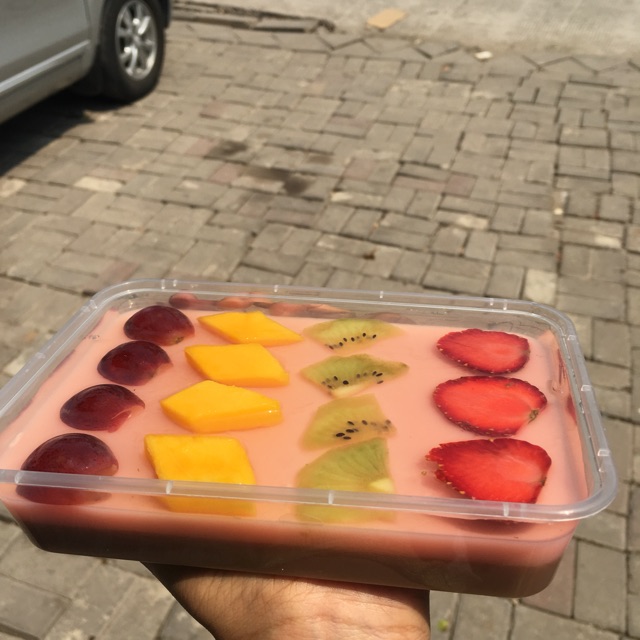 

puding buah segar