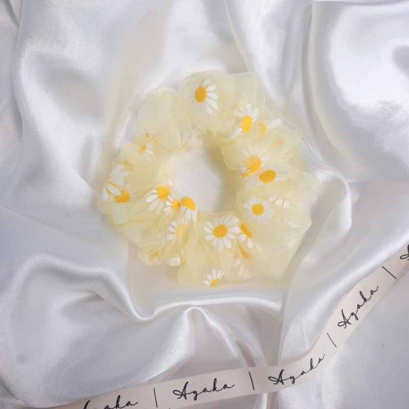 Ayaka Srunchie Daisy | ikat rambut daisy | ikat rambut gaya korea-Yellow