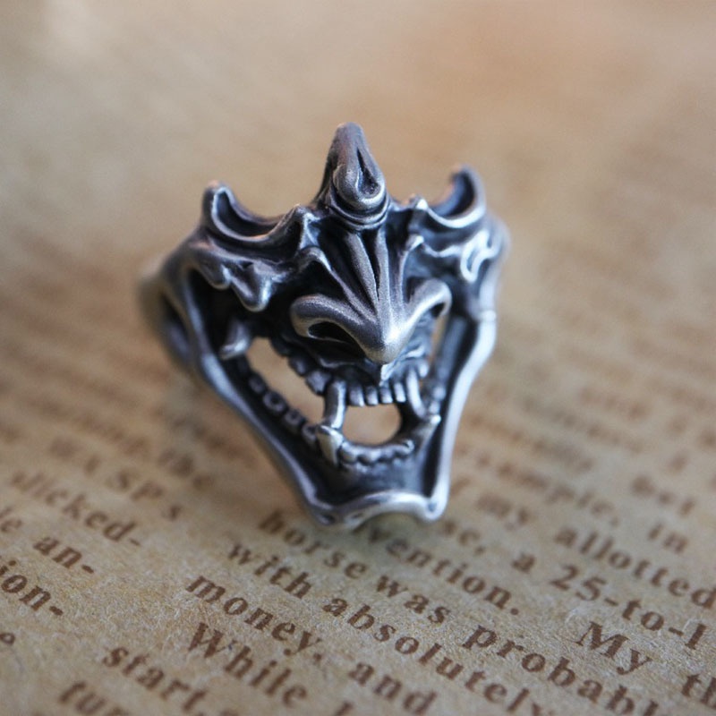 Cincin Pria Desain Setan Gaya Vintage Hip Hop Untuk Pesta