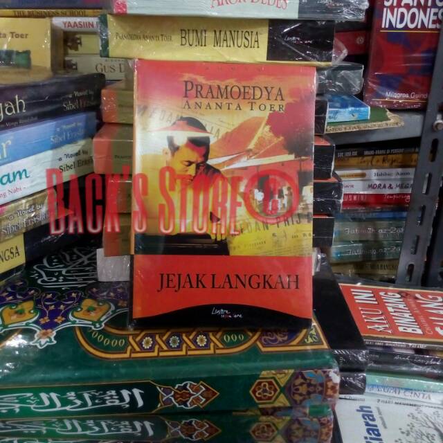 Buku Novel Jejak Langkah By Pramoedya Ananta Toer Shopee Indonesia