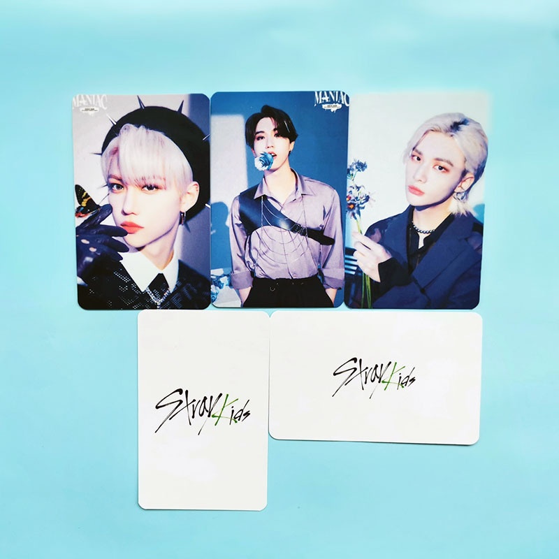 8pcs / Set Kartu Pos Desain STRAY KIDS ALBUM MANIAC Ukuran Kecil