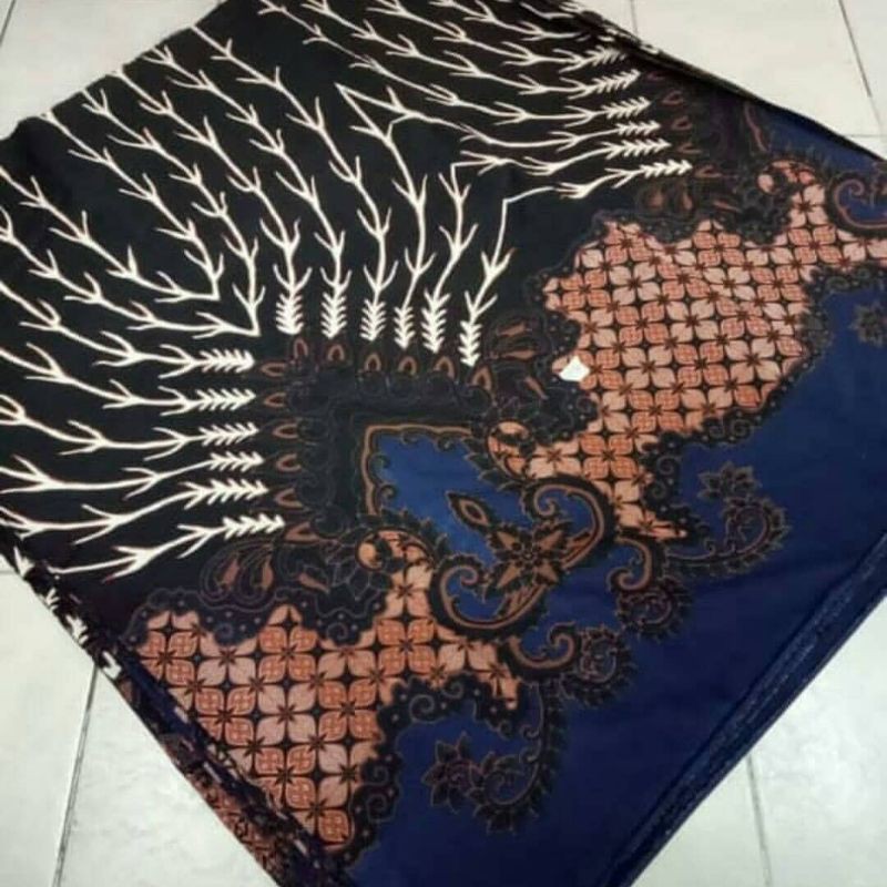 Kain Batik Primisima motif akar Biru Dongker