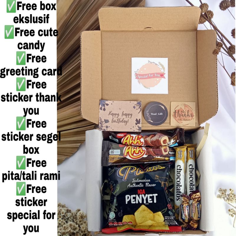

HAMPERS SNACK MURAH BOX SNACK ULTAH HAMPERS GRADUATION