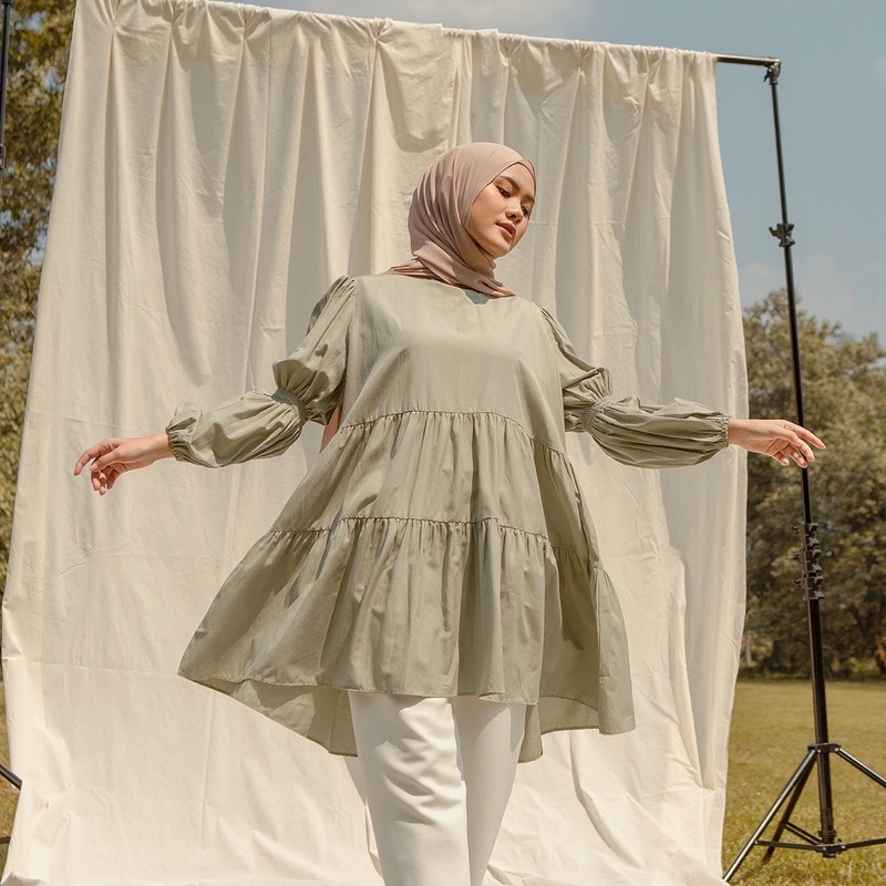 Frita Sage Green Top HijabChic