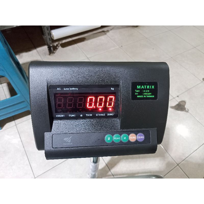 Timbangan Duduk Digital Barang 100kg atau 150kg Matrix A12E