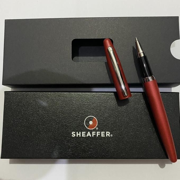 

Pulpen Sheaffer VFM Red / Merah RollerBall