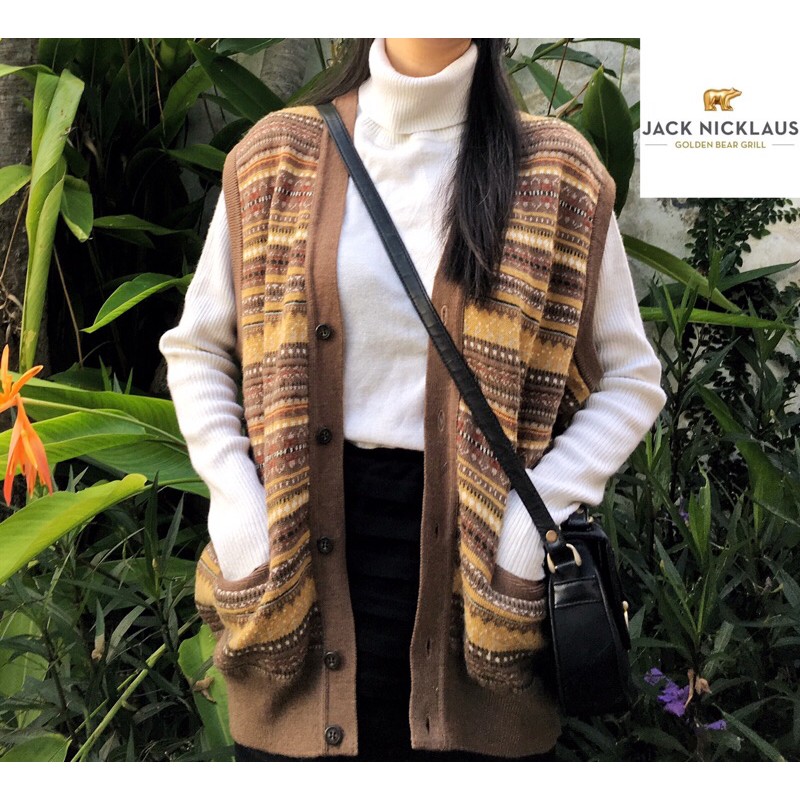 Vest rompi rajut kancing motif tebal tribal vintage golden bear