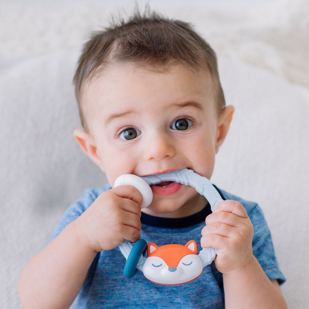 Itzy Ritzy Silicone Teether with Rattle Mainan Gigitan Anak Bayi