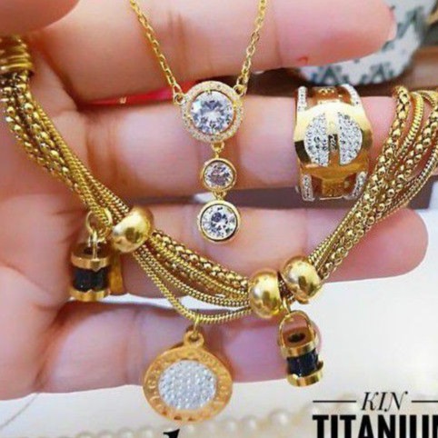 Set Perhiasan Titanium Wanita 421j