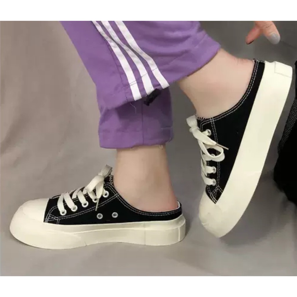 Sepatu Half Sneakers Wanita 012130 Casual Half Drag Canvas Sneakers