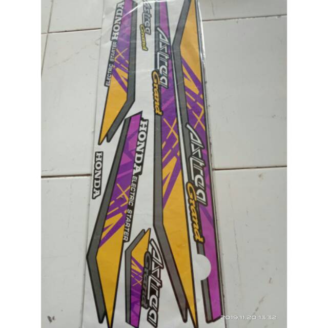 Striping hologram grand astrea