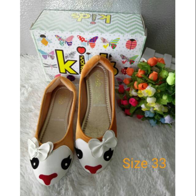 Sepatu yongkidz