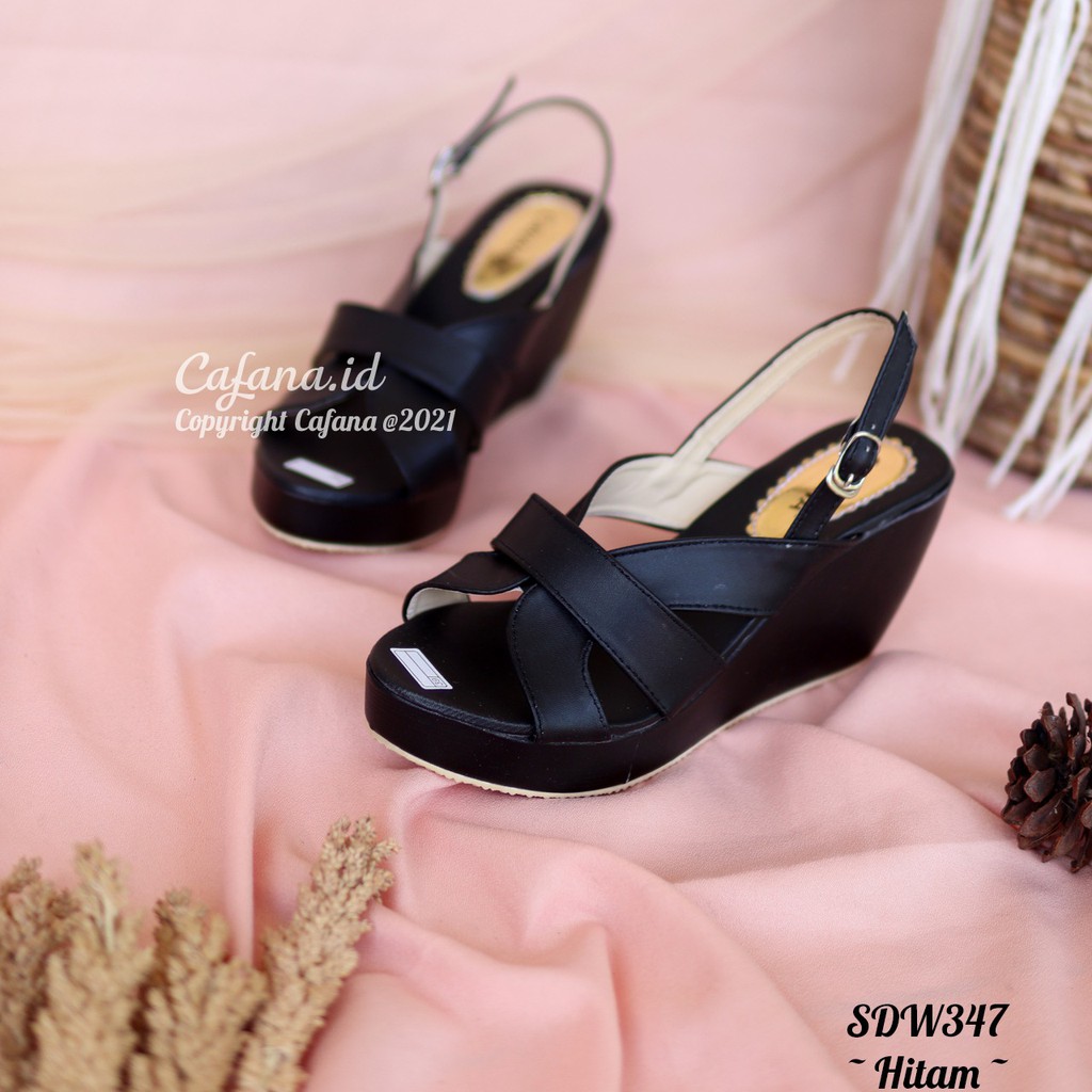 Wedges Wanita Slop Zafira SDW347