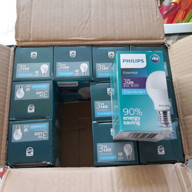 Bola lampu Philips Led Estential 3 watt.