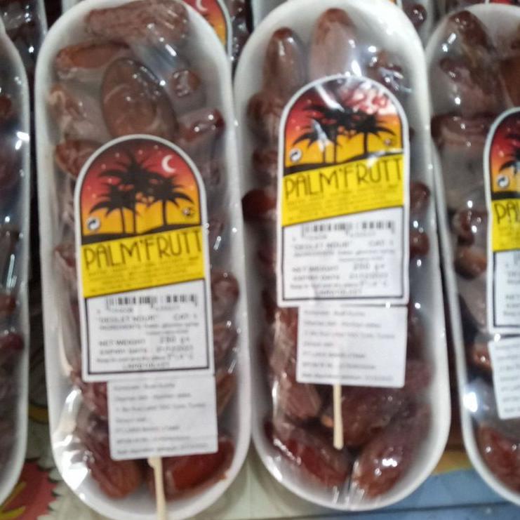 

Official Shop--kurma palm fruit 250 gr