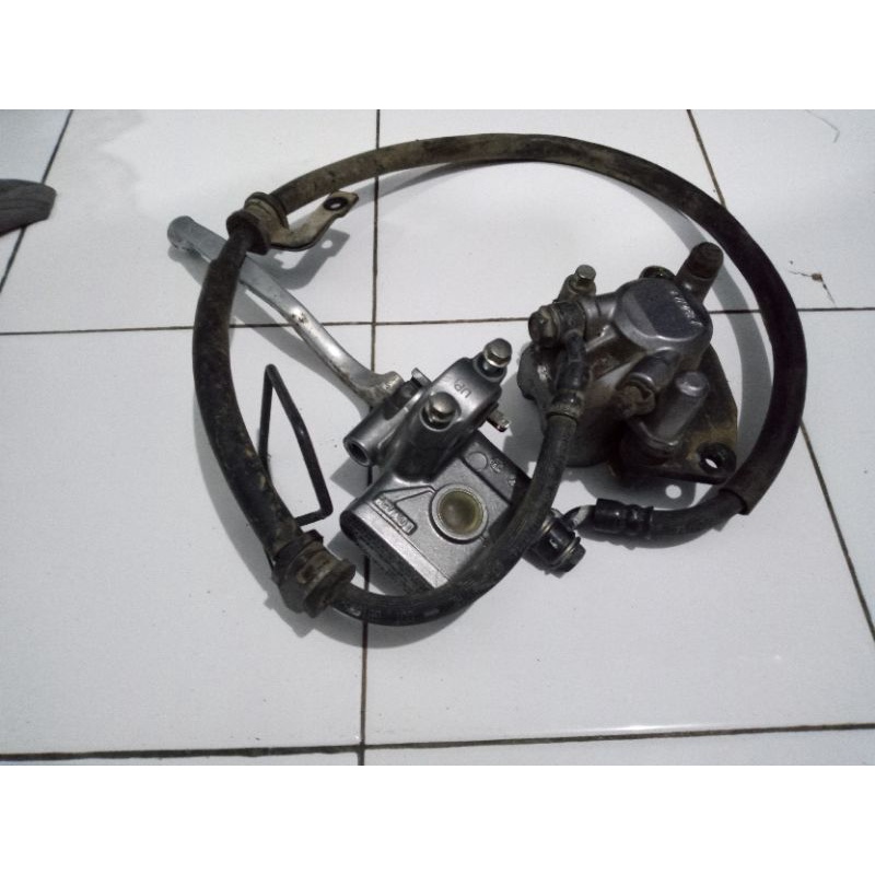 master kaliper cakram depan scoopy karbu fi esp