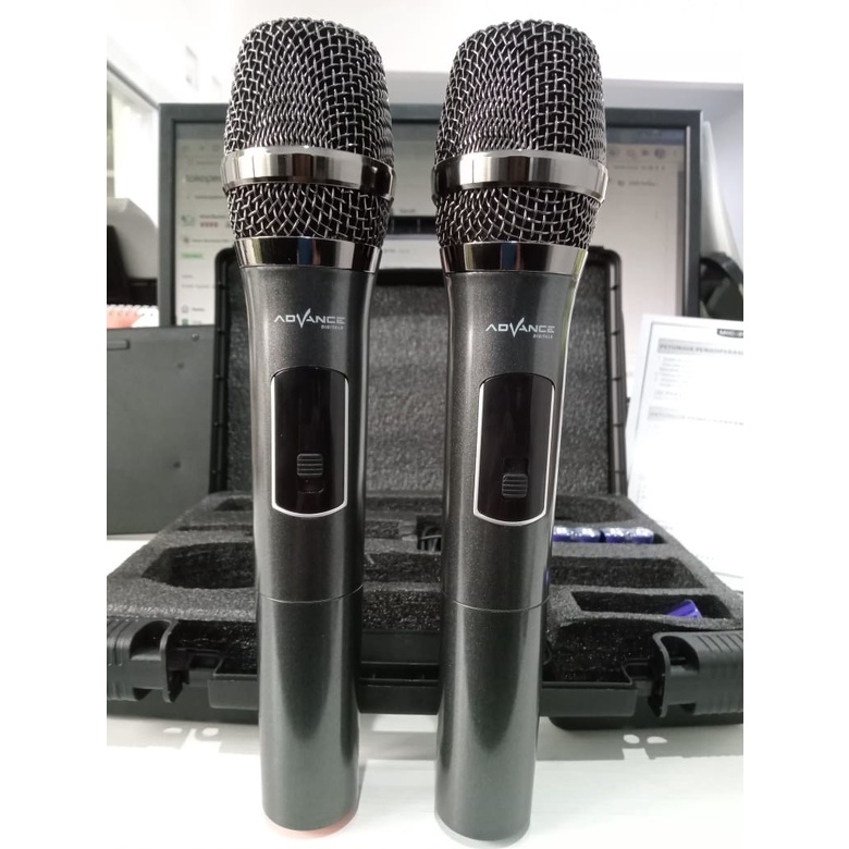 MIC MICROPHONE WIRELESS DOUBLE PROFESIONAL ADVANCE 202 MIK TANPA KABEL