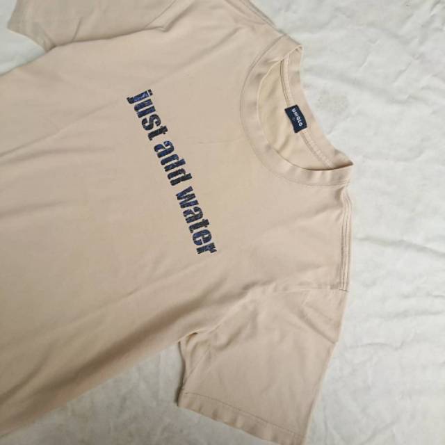 Uniqlo kaos original second bekas tshirt uniqlo t-shirt uniqlo ori