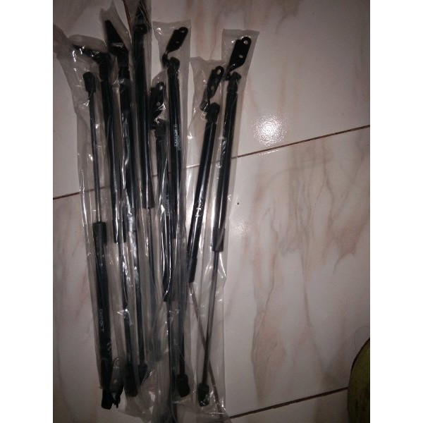 Shock Bagasi Nissan March