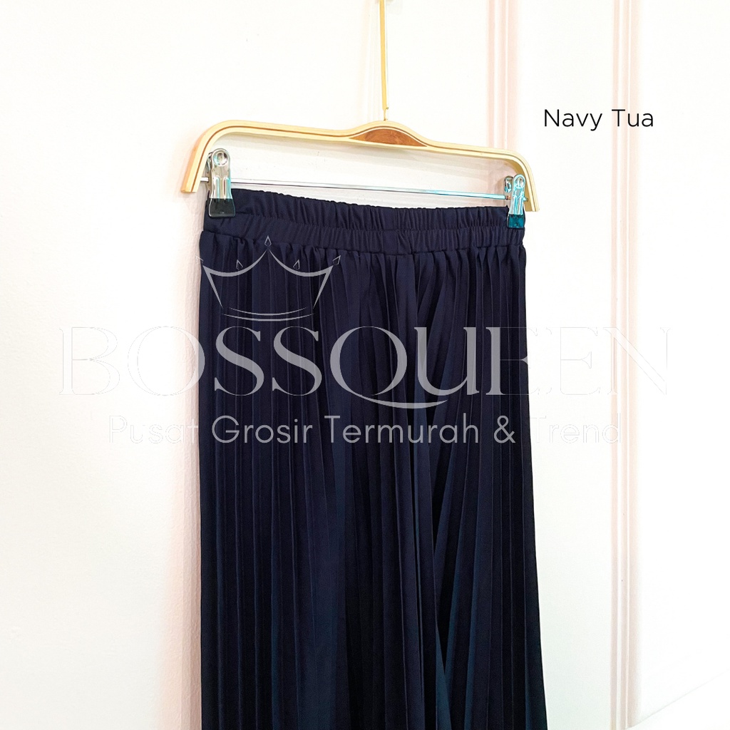 Rok plisket pendek 7/8 wanita model payung / Rok Plisket Mayung pendek / Rok Kerja Dewasa-Navy