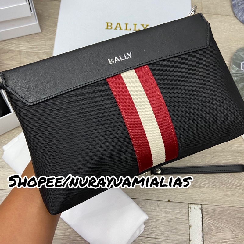 clutch pria bally with box