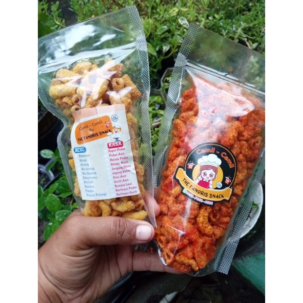 

Cemilan. Makaroni pedas. Makaroni bantat. Makaroni bantet.