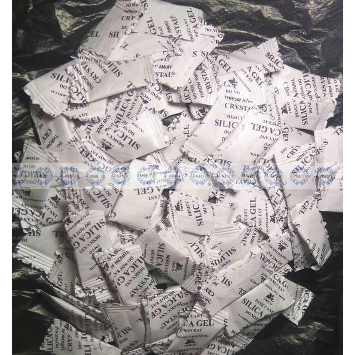 

Silica Gel Food Grade Crystal / Makanan Kering / Cleaner & Tool kit