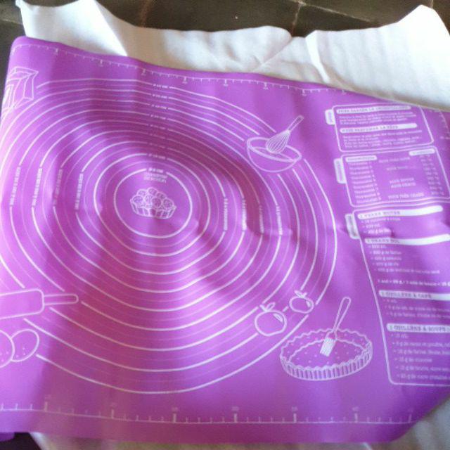 Mat Bahan Silikon Warna Ungu Dengan Skala Untuk Alat Dapur