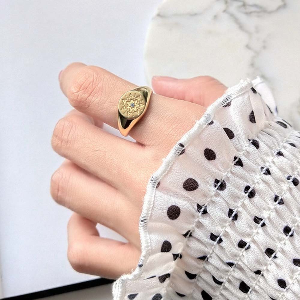 MXBEAUTY Temperament Open Ring Girls Copper Finger Rings Women Diamond Personality Compass Sunflower Pattern European and American Fashion Jewelry/Multicolor