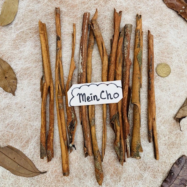 Kayu Manis Cinnamon Stick Batang Ranting Kulit Kayu Kering Properti Foto Makanan Dekorasi Rustik