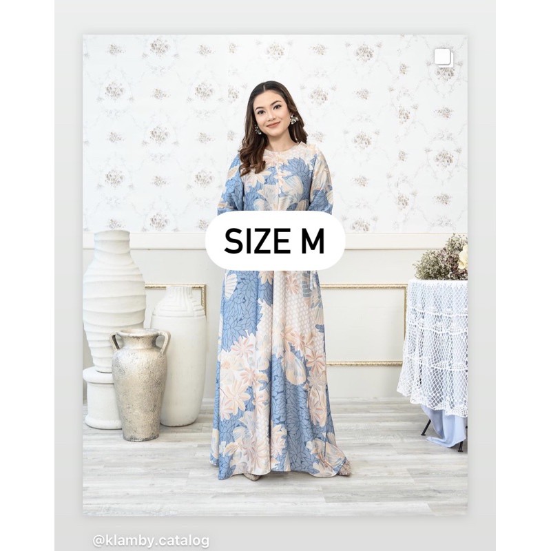 Alyssa Dress Sapphire Size M by Wearing Klamby