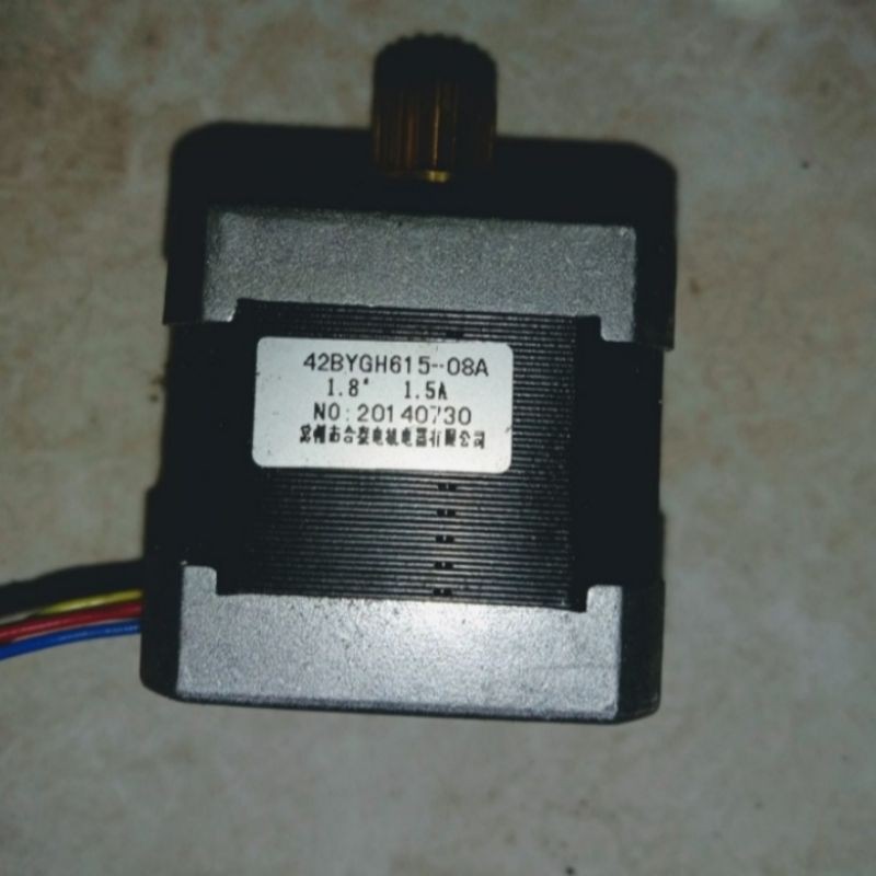 STEPPER NEMA17 - STANDARD 1,8DEG 1,5A - 4WIRE KABEL