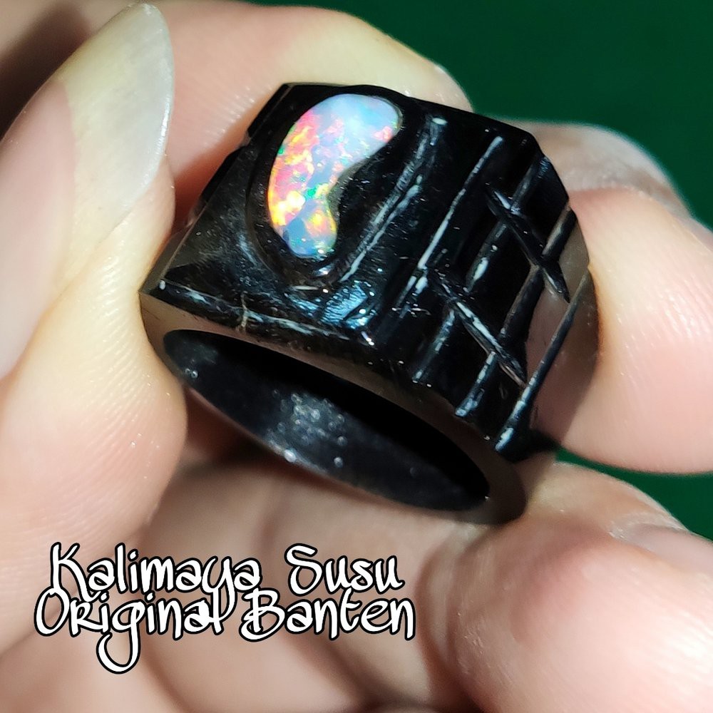 CINCIN BATU AKIK PERMATA NATURAL KALIMAYA BANTEN KRISTAL SUSU OPAL RING TANDUK HITAM