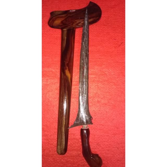 Keris Pamengkang Jagat