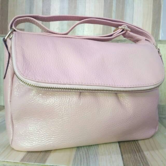 Tas kulit wanita asli Sukaregang