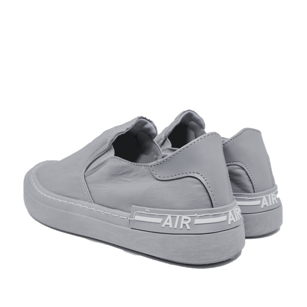 Sepatu Slip On Sport AIR