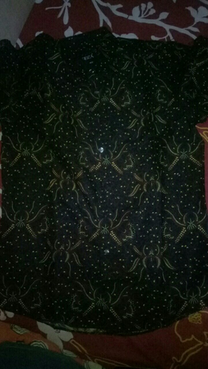 Odza Kemeja Batik Pria Slim Fit Modern Mewah Lengan Pendek Slimfit Delsiwa